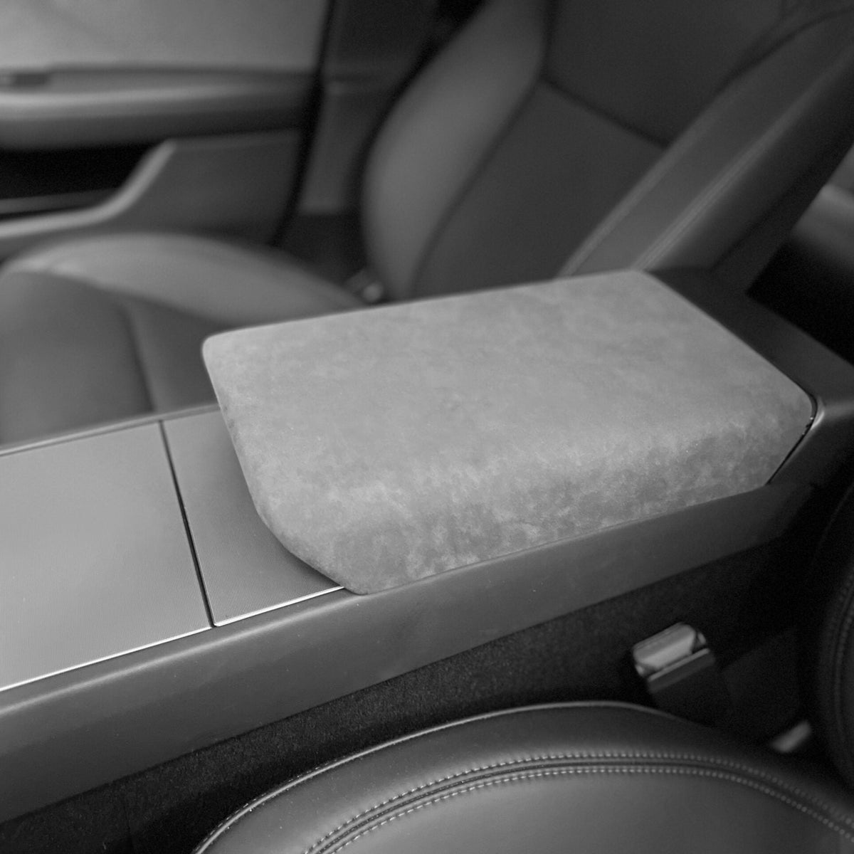 Alcantara armlene til Tesla Model 3/Y