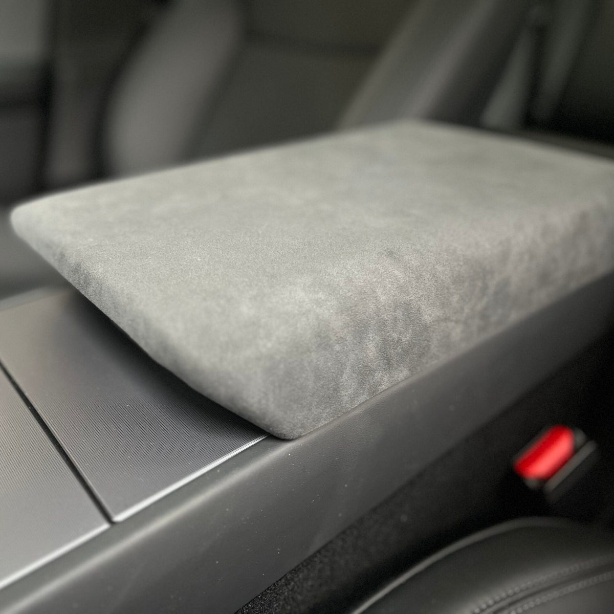 Alcantara armlene til Tesla Model 3/Y