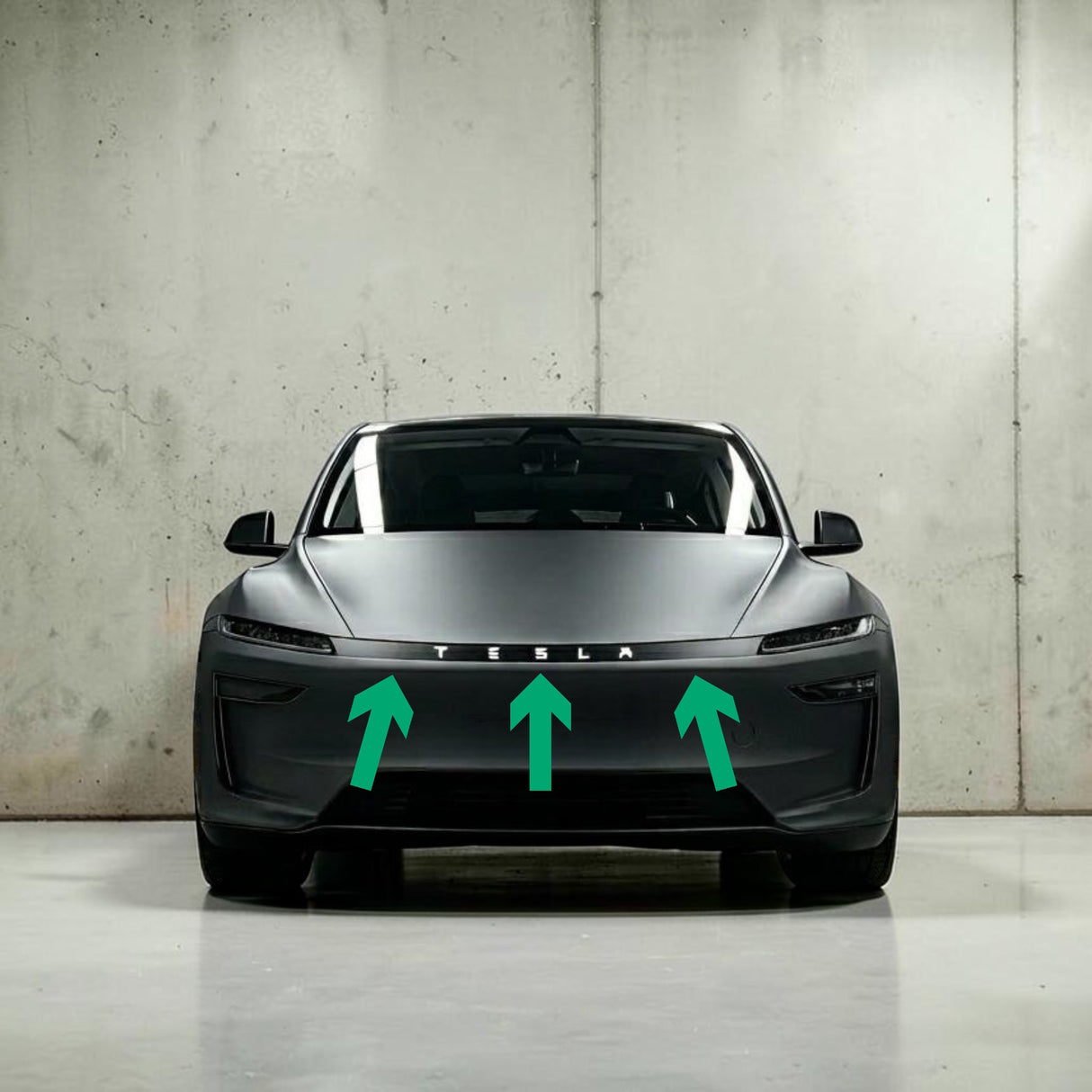 Tesla Model Y 2025 Juniper med grønne pile der markerer placeringen af lystribefolien
