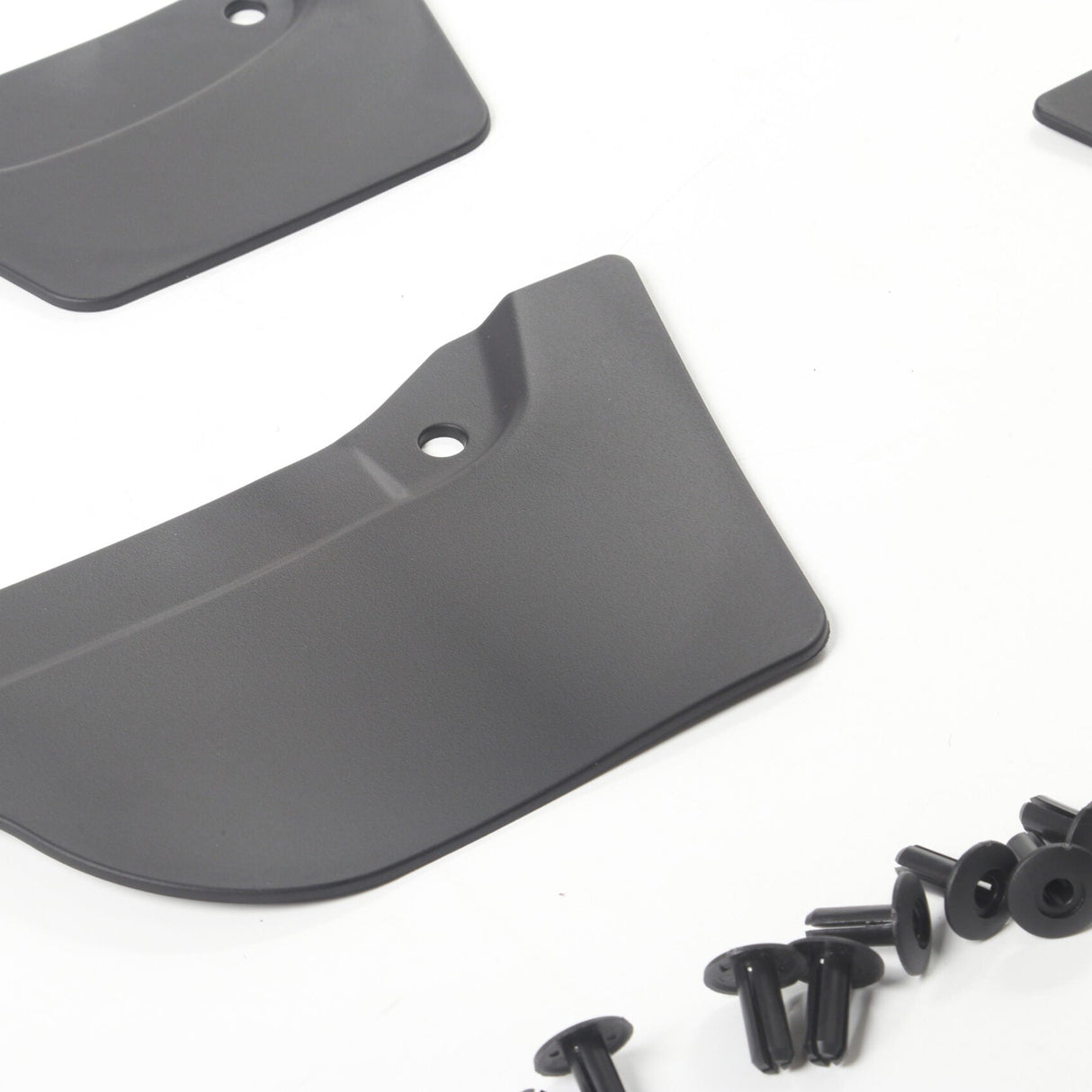 Skvettlapper/mud flaps til Tesla Model Y