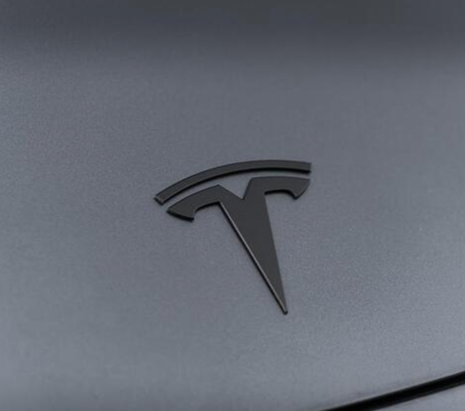 Emblem i metall - passer til Tesla Model 3