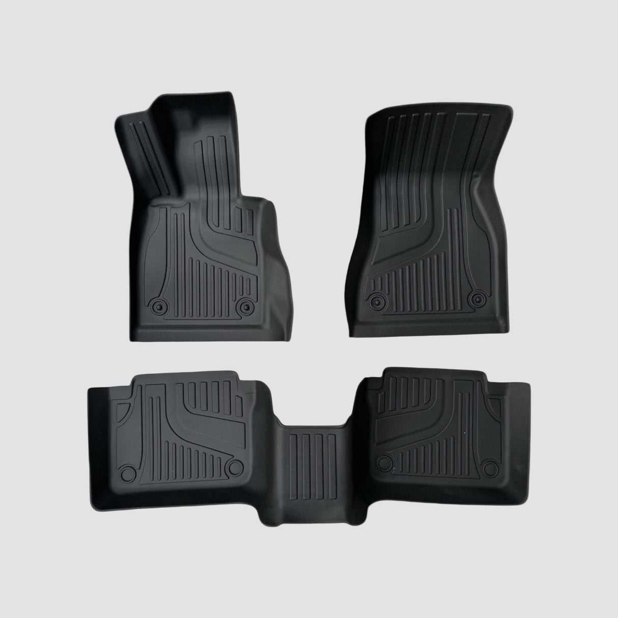All Weather måttesæt til BMW i5 i sort gummi med perfekt pasform.