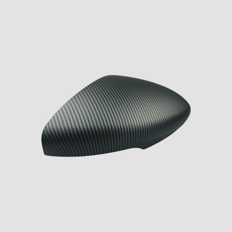 Nærbillede af sidespejlcover i carbonfiber til Ford Mustang Mach-E