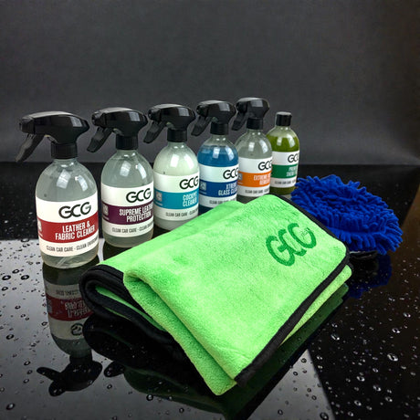 GCG MAX bilpleje pakke med flere spray-flasker, grøn mikrofiberklud og blå vaskehandske