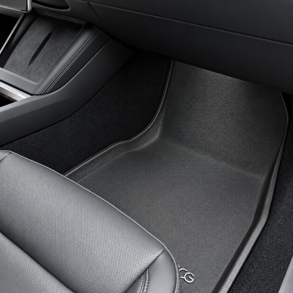 GCG MAX All Weather frontmåtte i Tesla Model 3 Highland