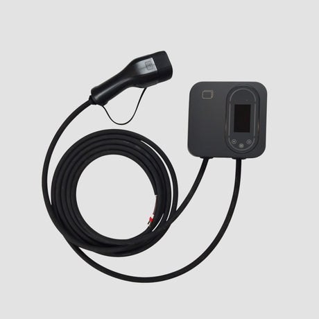 GCG MAX ladeboks med Type 2 stik og oprullet ladekabel, produktbillede