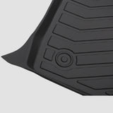 Detalje af sort 3D All Weather måtte med mønster og logo