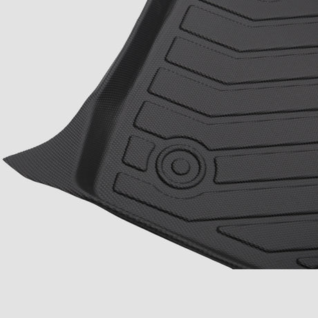 Detalje af sort 3D All Weather måtte med mønster og logo