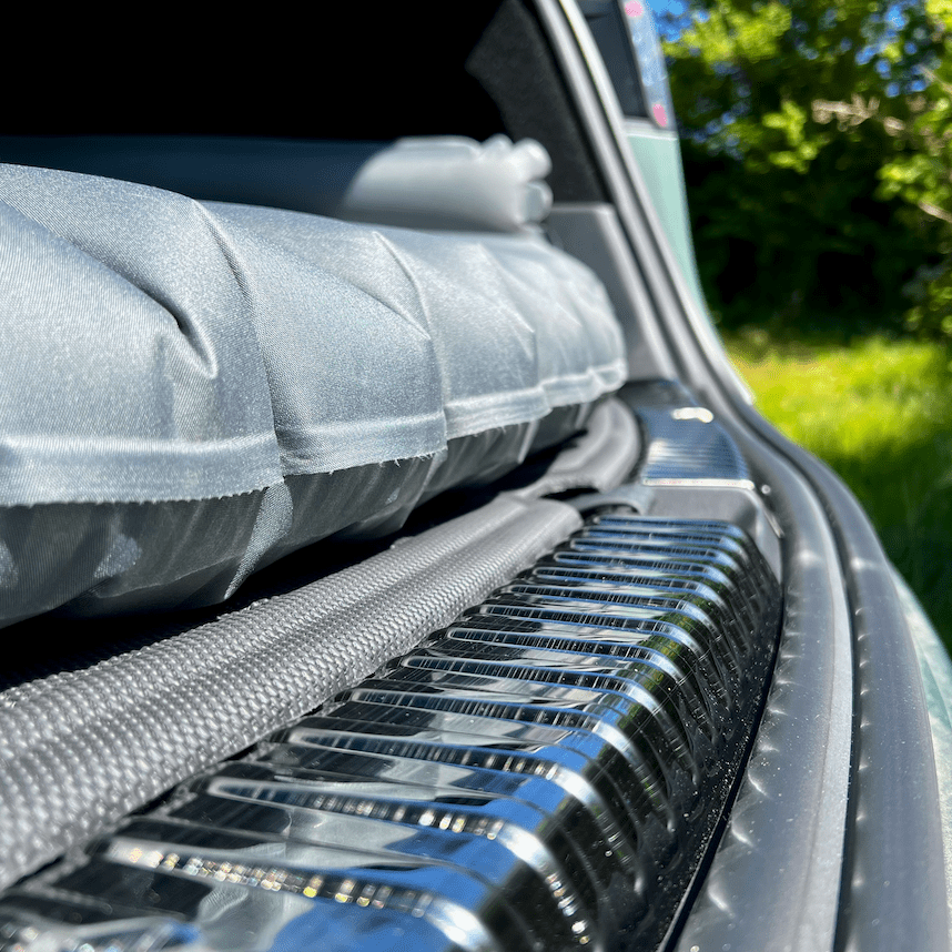 Er du på jagt efter tilbehør til elbiler? Hos GreenCarGear har vi alt fra bilpleje produkter, lader til elbil, tilbehør til elbil opladning hjemme m.m. Du finder alt Tesla tilbehør, VW ID 4 tilbehør og Ford Mustang Mach E tilbehør.