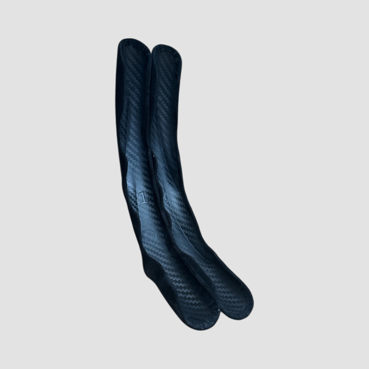 Rat-cover i carbonlook til Tesla Model 3/Y set frit stillet