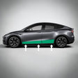 Tesla Model Y med grønt markeret område for beskyttelsesfolie langs nederste karrosseri
