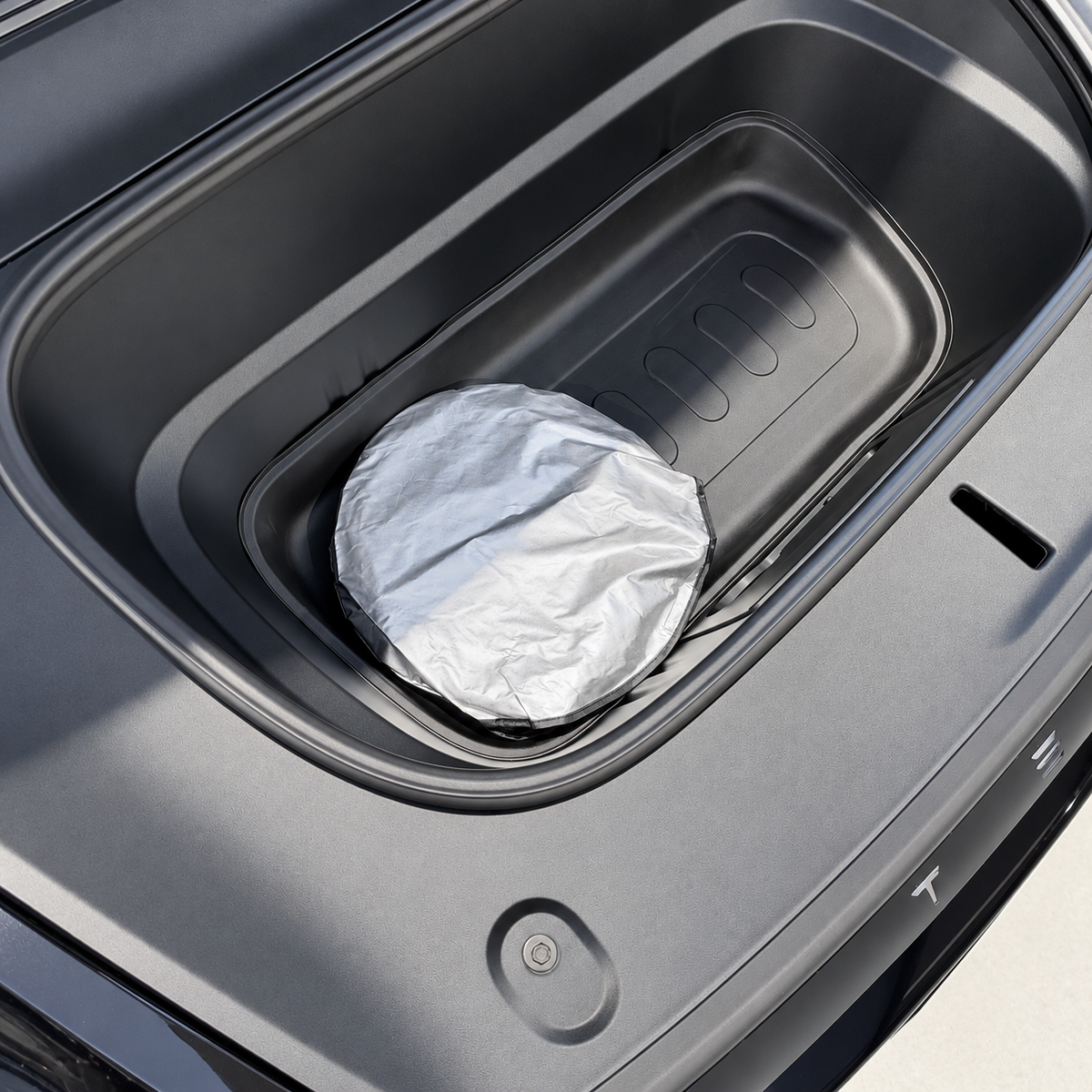 Solskjerming til frontruten - Tesla Model Y