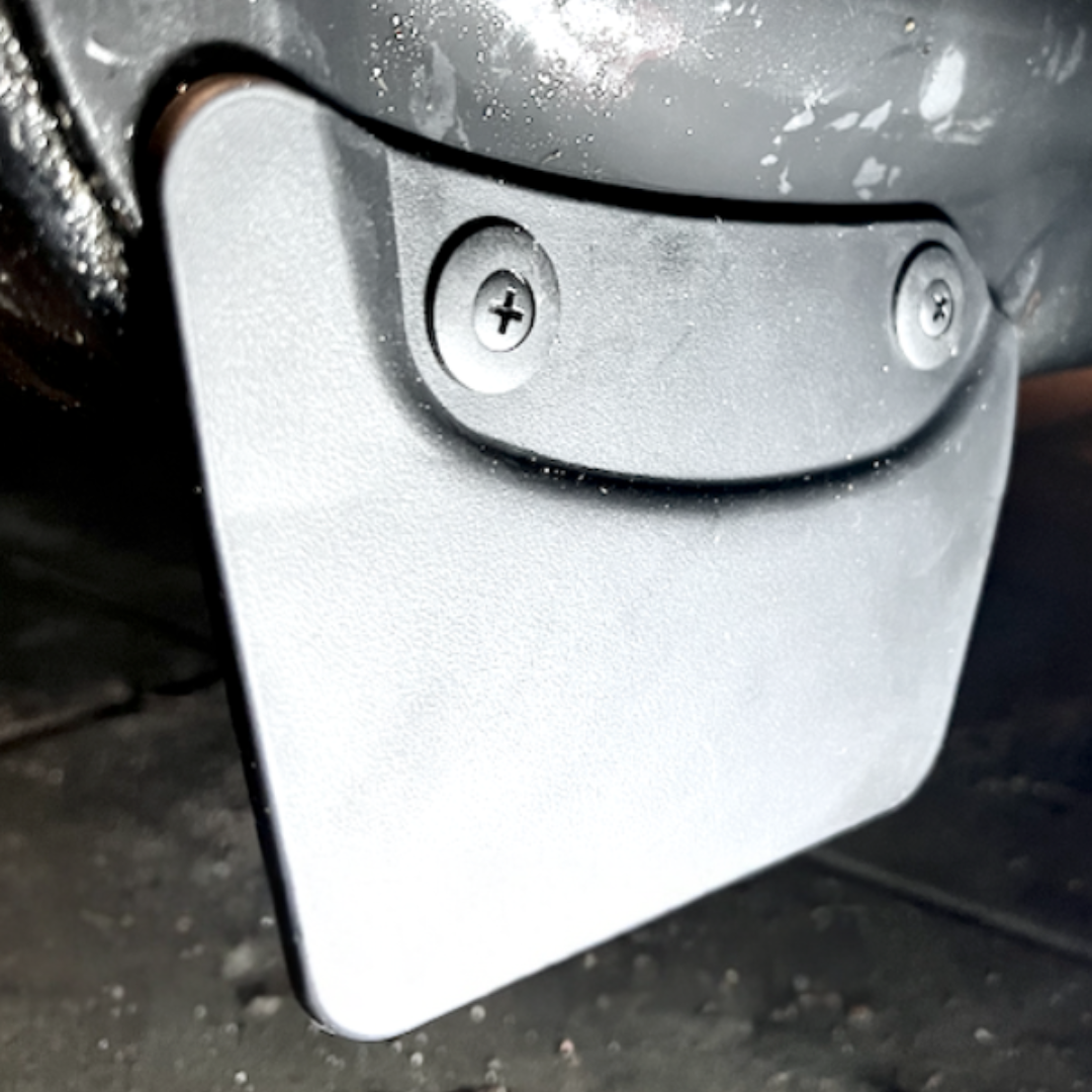 Skvettlapper/mud flaps til Tesla Model Y